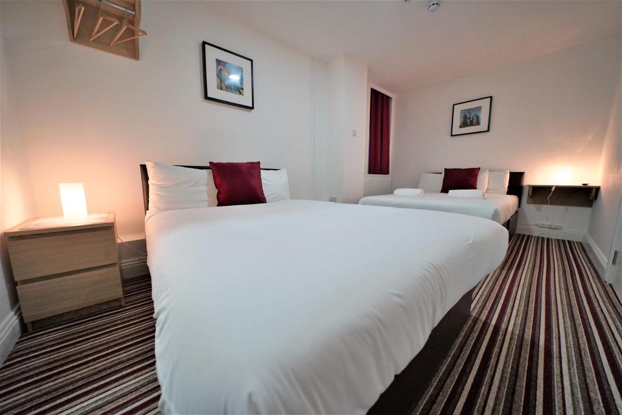 Tbh Hotel Barking  Esterno foto